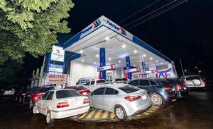 Petropar redujo precio del diésel, anunció Peña •