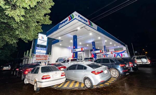 Petropar redujo precio del diésel, anunció Peña •