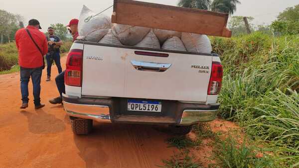 Senad intercepta lujosa camioneta con 200 kilos de marihuana