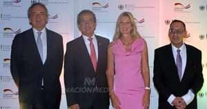 La Nación / Fiesta por el Día de la Unidad Alemana
