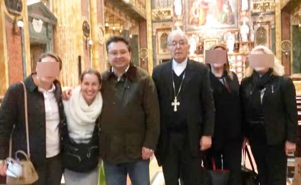 La ONG presidida por esposa de Leite aparece como inactiva ante Seprelad - Política - ABC Color