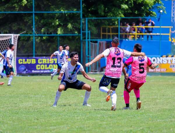 Primera B: Atlántida se ubica en el podio - Fútbol - ABC Color