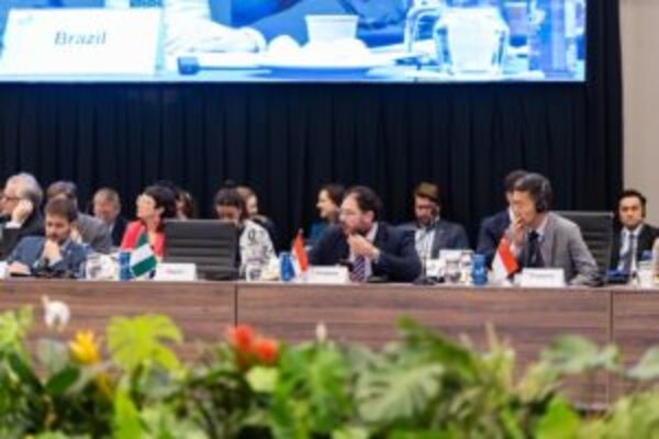 Paraguay reafirma su compromiso con la transición energética - .::Agencia IP::.