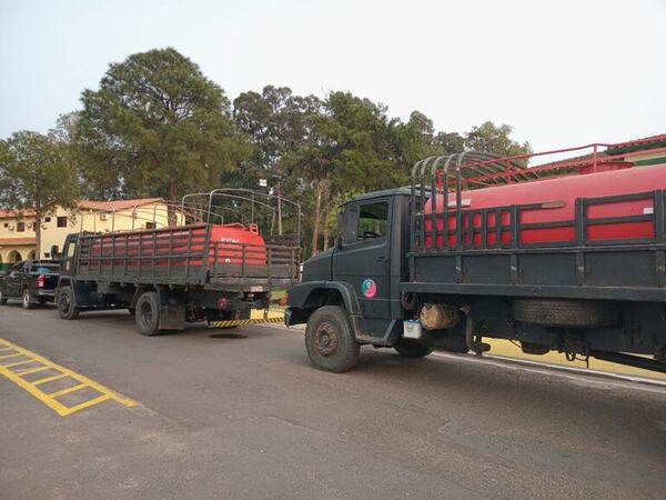 Operativo “Y jeroja II”: otro contingente con agua potable parte rumbo al Chaco - Nacionales - ABC Color