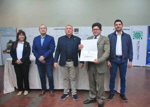Con apoyo de Yacyretá promueven cría de peces en Ñeembucú - .::Agencia IP::.