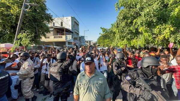Conmoción en Haití por masacre de más de 70 personas a manos de banda armada - Mundo - ABC Color