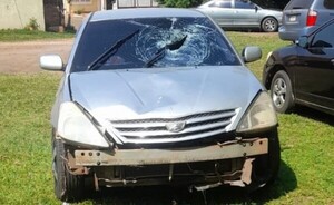 Menor de edad fue embestido por un auto guiado por un policía