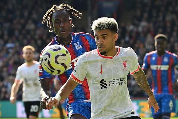 Liverpool se va al parón como líder, Manchester City y Arsenal remontan - Fútbol - ABC Color