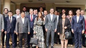 Cartismo evita debate legislativo y tambalea diálogo con la oposición