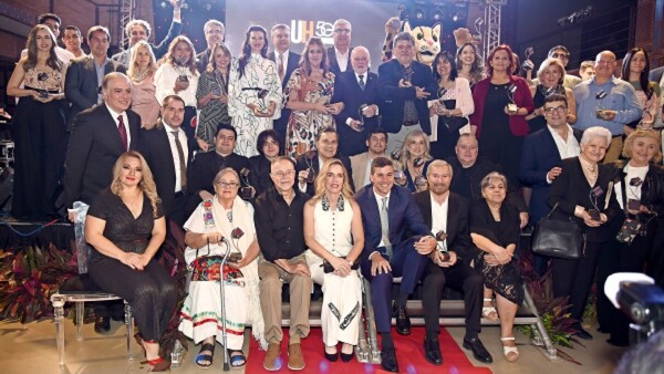 Ecos de un año de celebración por el 50° aniversario de ÚH
