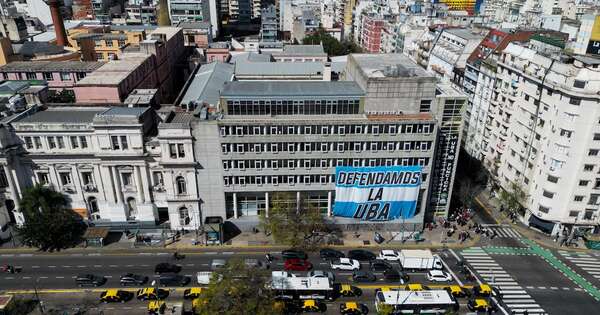 La Nación / FMI ve en Argentina indicios de “una incipiente recuperación”