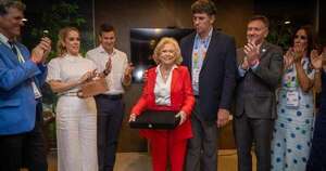 La Nación / Destacan a doña Peggy