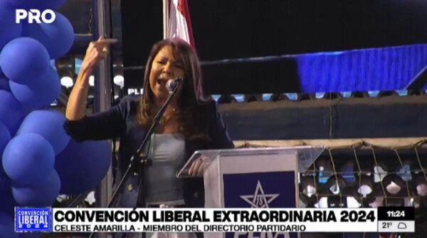 Celeste Amarilla abucheada en la Convención liberal