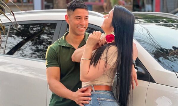 [VIDEO] ¡Mirá el regalazo que le hizo “El Rasta” a su doña por su aniversario de bodas!