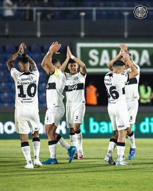 Olimpia el gran ganador de una nueva fecha del fútbol de primera - .::Agencia IP::.