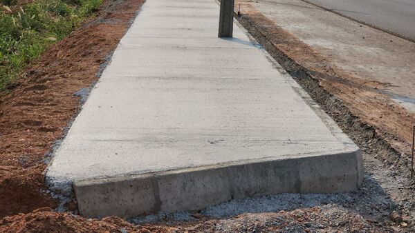 Vecinos reclaman falta de calidad en caminero de obra Belén-Concepción