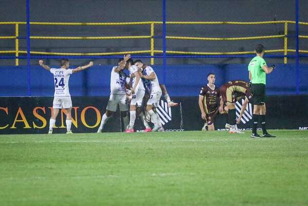 Vídeo: El gol de Alberto Contrera que también celebró Olimpia - Sportivo Ameliano - ABC Color