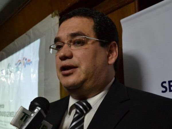 Condenado exministro deberá comparecer para cumplir pena o se ordenará su captura