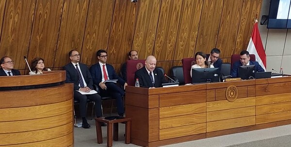 Corte suprema de Justicia insiste en aumento para los magistrados y funcionarios