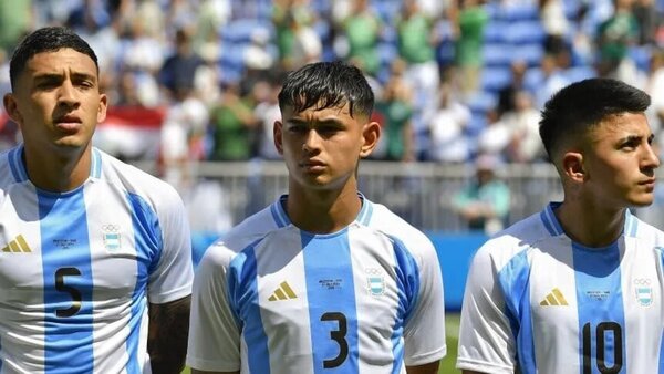 Scaloni convocó de urgencia a un chico nacido en Paraguay para las Eliminatorias