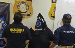 Detienen en Ciudad del Este a brasileña buscada por Interpol