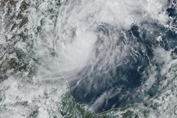 El huracán Milton alcanzó categoría 3 en medio de los preparativos de Florida para evacuaciones masivas - ADN Digital
