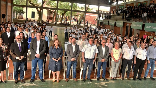 ueno bank y ÚH impulsan el proyecto Formando Lectores