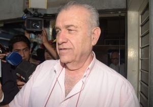 Bancos no transfieren a Senabico US$ 15 millones comisados a RGD y hay riesgo de perder el dinero