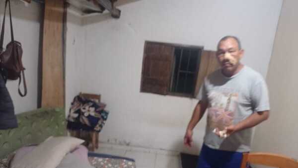 En anatómico corrió de su mujer a pedir socorro en una comisaría