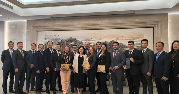 La Nación / Congresistas piden apostar por China: “Los intereses económicos están por encima de cualquier interés político”
