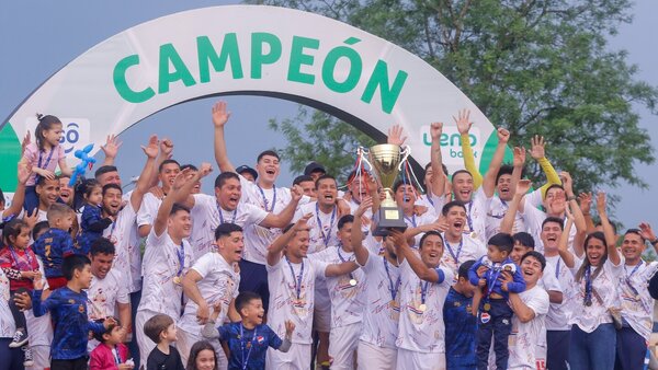 Sportivo Iteño y Yegros suben a la B