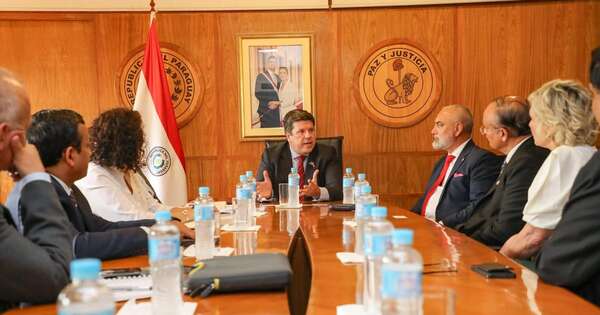 La Nación / Existe interés indio en biocombustibles, hidrógeno y energía solar en Paraguay