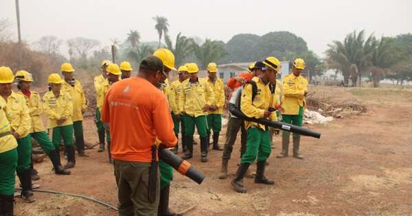La Nación / Indígenas se forman para combatir incendios en Brasil