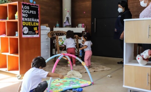 Unos 1000 niños paraguayos esperan ser adoptados