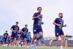 Albirroja activa en Quito esperando por Ecuador - .::Agencia IP::.