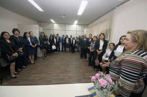 Magistrados de Perú se interiorizan de servicios del Poder Judicial
