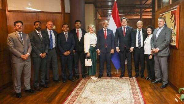 Empresarios de la India exploran oportunidades de inversión en energías alternativas en Paraguay