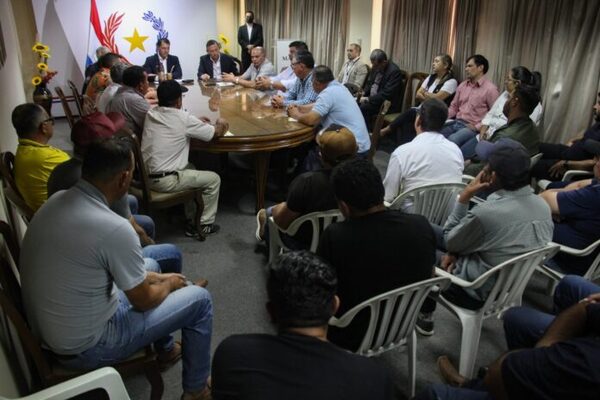 Gobierno redobla esfuerzos para combatir el contrabando y fortalecer la producción nacional - El Trueno