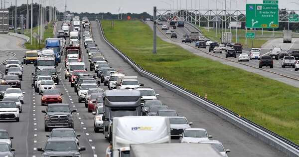 Diario HOY | “Si se quedan, morirán”: Florida llama a evacuar ante la llegada del huracán Milton