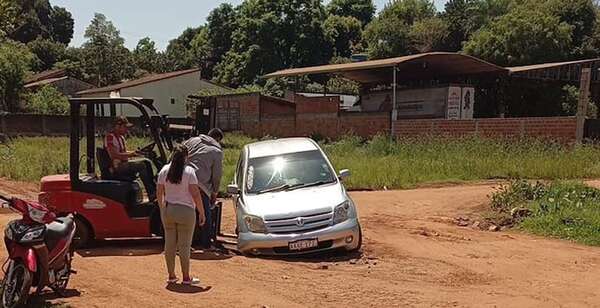 San Juan Nepomuceno: vecinos preocupados por la falta de reparación de una calle del barrio San José - Nacionales - ABC Color