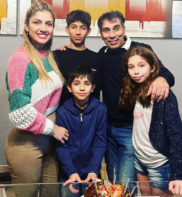 Nelson “Pipino” Cuevas y Alicia Ramírez celebran la vida de Leonel, su tercer hijo - Gente - ABC Color