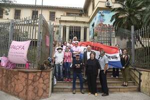 Incan: firme rechazo de médicos a nombramiento de Nick Ocampos como director general del hospital - Nacionales - ABC Color