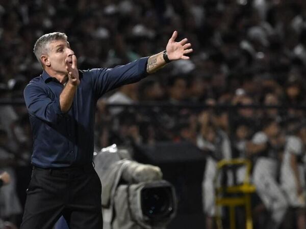 La formación de Olimpia para enfrentar hoy a 3 de Febrero por la Copa Paraguay 2024 - Olimpia - ABC Color