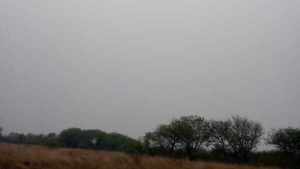 Falta de agua y humo de incendios forestales siguen agobiando a indígenas del Chaco