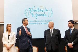 Presentan “Programa Nacional de Cuidado Alternativo y Adopción” - ADN Digital