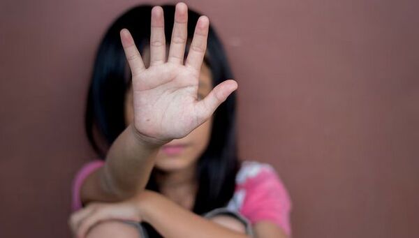 Sy alhaja fue condenada a 18 años de cárcel por tener sexo frente a sus hijas