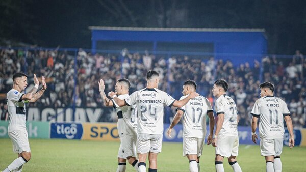 Olimpia vence al 3 de Febrero y avanza a cuartos de final