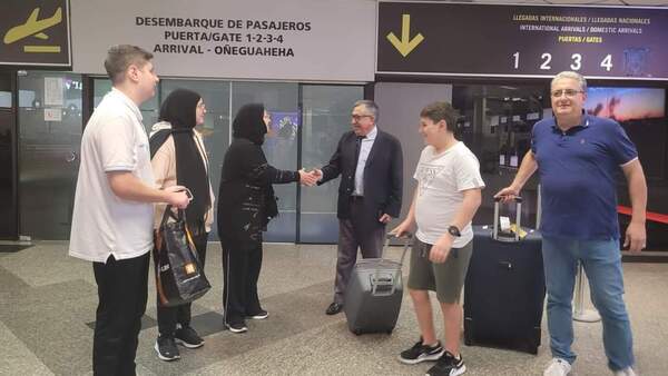 Llegan a Paraguay primeros connacionales repatriados con apoyo de Brasil desde el Líbano