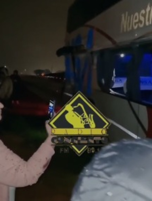 Bus que partió de CDE a Asunción se accidenta en Caacupé