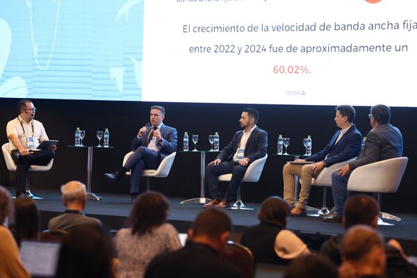 Lacnic42: El compromiso de impulsar la conectividad de la región en favor del desarrollo • PARAGUAY TV